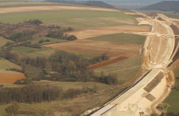 Archéologie de la Ligne à Grande Vitesse Est européenne
