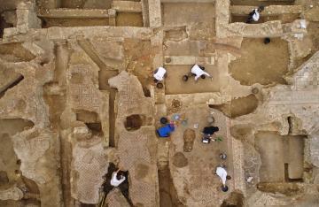 Vué zénitale d'une fouille en cours à Auch